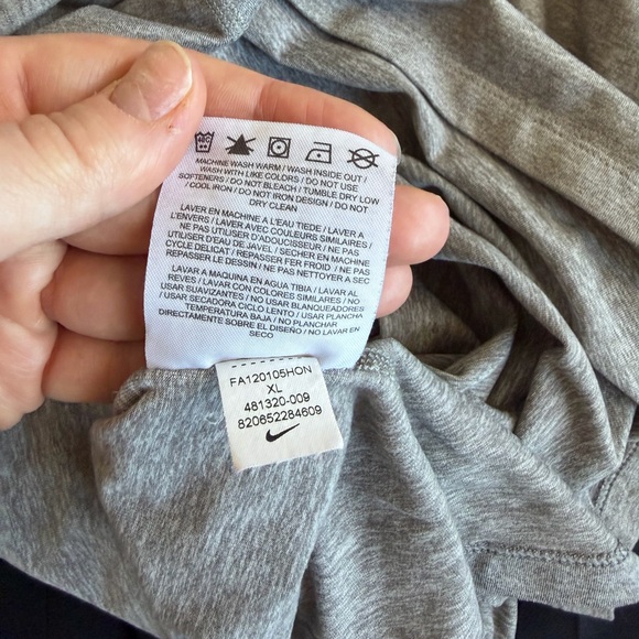 Nike Gray Dri-FIT Quarter-Zip Top - Picture 7 of 8